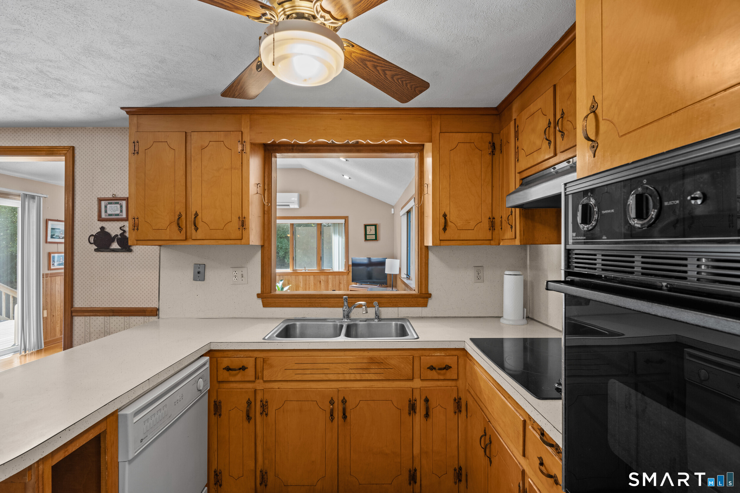 72 Occum Lane Montville CT 06382