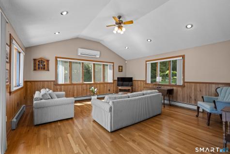 72 Occum Lane Montville CT 06382