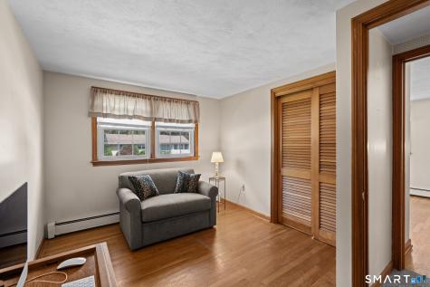 72 Occum Lane Montville CT 06382