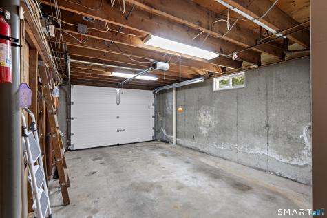 72 Occum Lane Montville CT 06382
