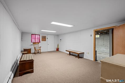 72 Occum Lane Montville CT 06382