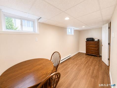 195 Montowese Avenue North Haven CT 06473