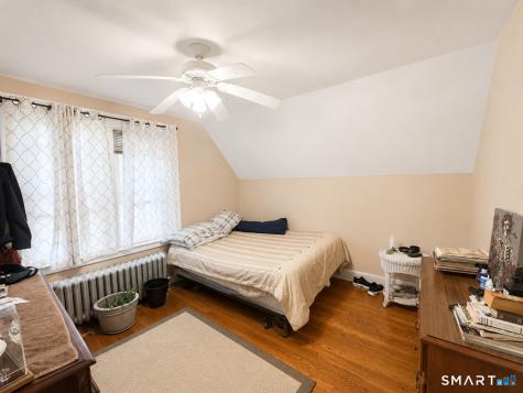 195 Montowese Avenue North Haven CT 06473