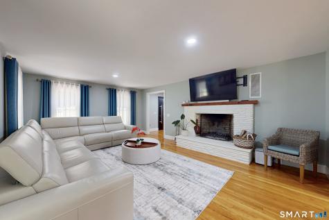 14 Wagon Road Bethel CT 06801