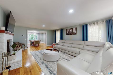 14 Wagon Road Bethel CT 06801
