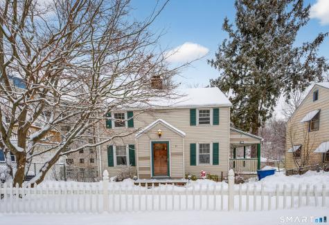 61 Nottingham Terrace Waterbury CT 06704