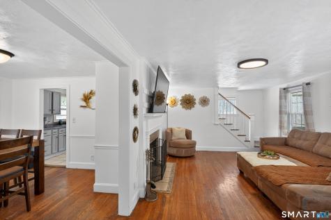 61 Nottingham Terrace Waterbury CT 06704