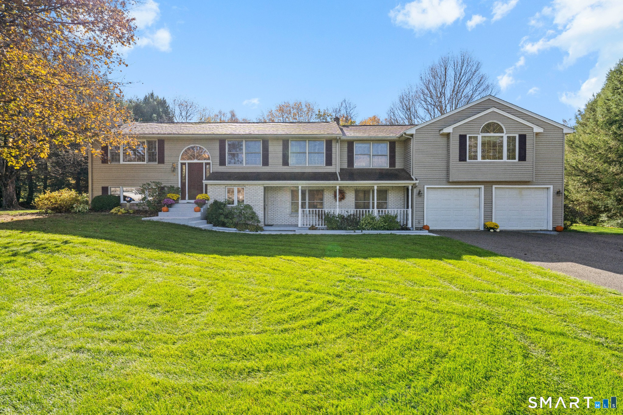 4 Strawberry Road Ellington CT 06029