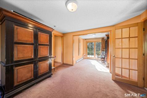 4 Strawberry Road Ellington CT 06029