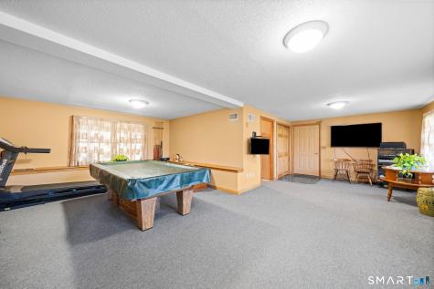 4 Strawberry Road Ellington CT 06029