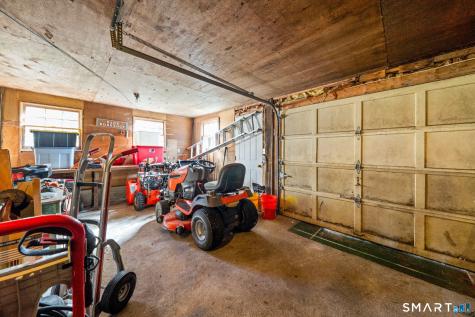 4 Strawberry Road Ellington CT 06029