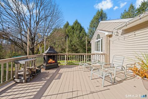 4 Strawberry Road Ellington CT 06029