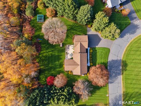 4 Strawberry Road Ellington CT 06029