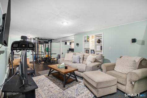 236 Hillcrest Avenue Newington CT 06111