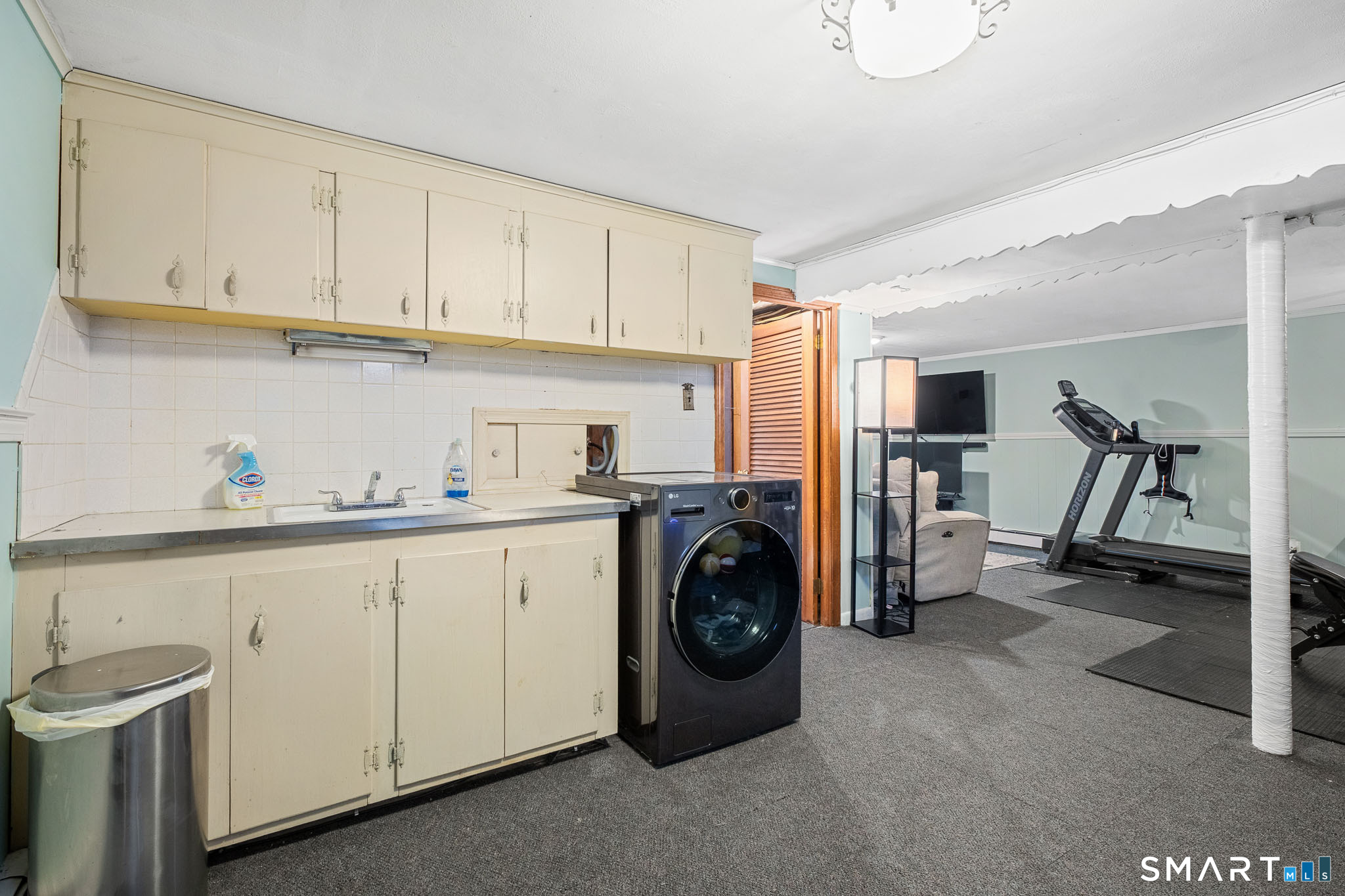 236 Hillcrest Avenue Newington CT 06111