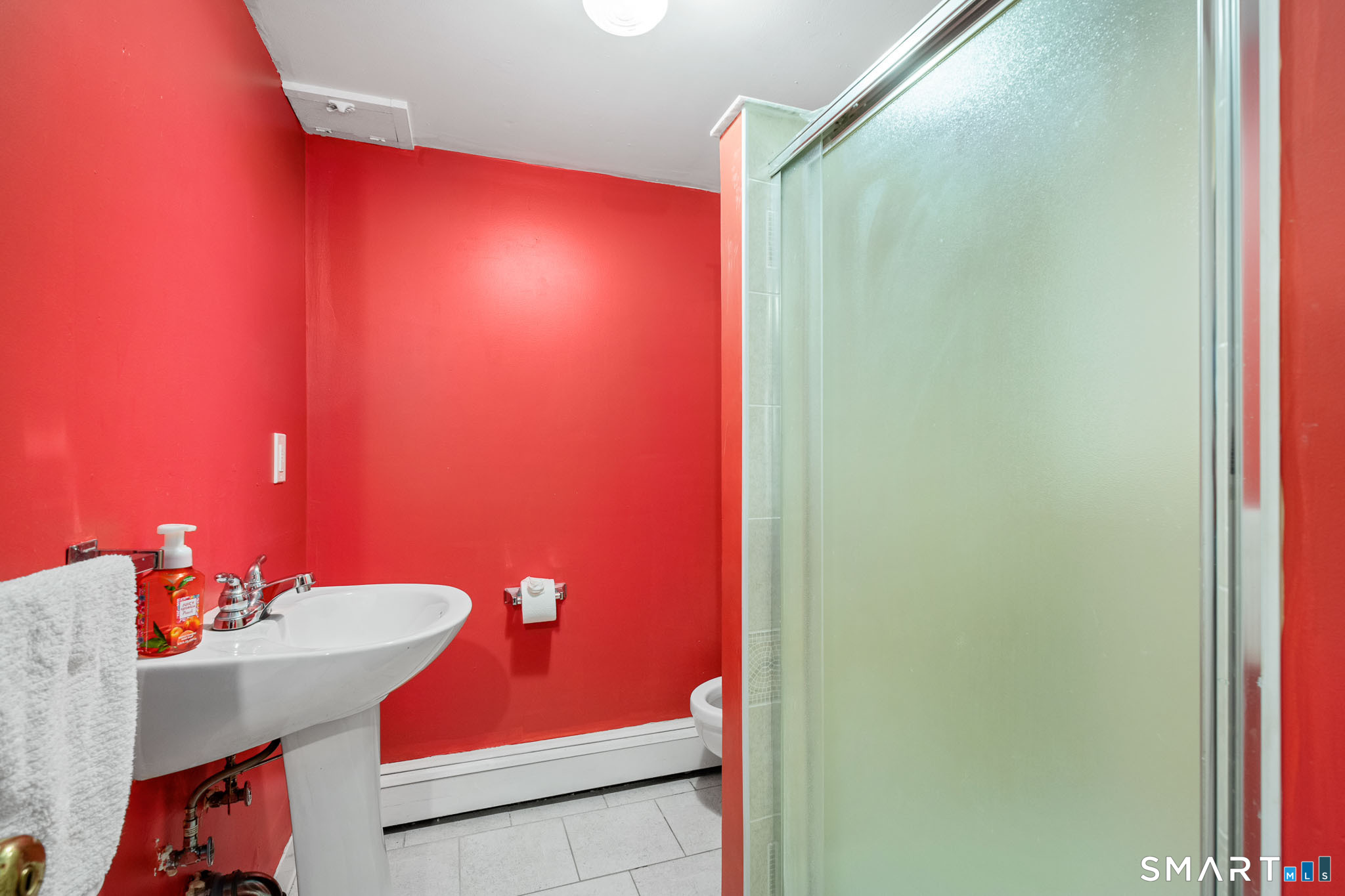 236 Hillcrest Avenue Newington CT 06111