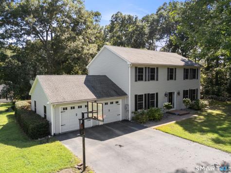 141 Briar Hill Road Groton CT 06340