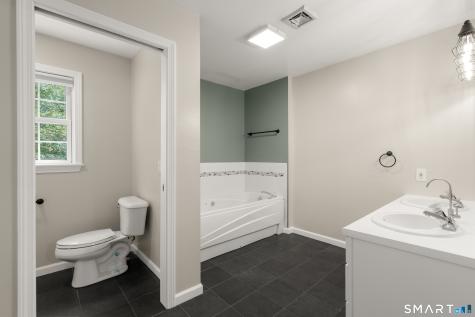 141 Briar Hill Road Groton CT 06340