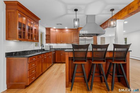 20 Morris Road Woodbridge CT 06525