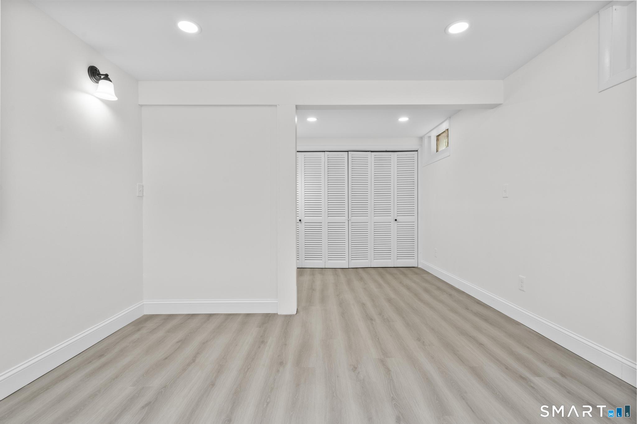 20 Morris Road Woodbridge CT 06525