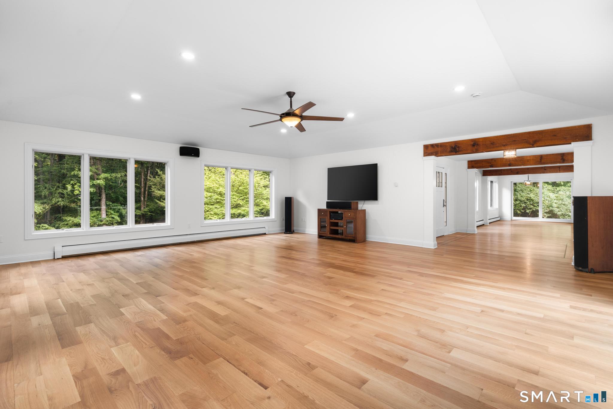 20 Morris Road Woodbridge CT 06525