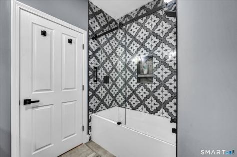 2 Tavistock Cromwell CT 06416