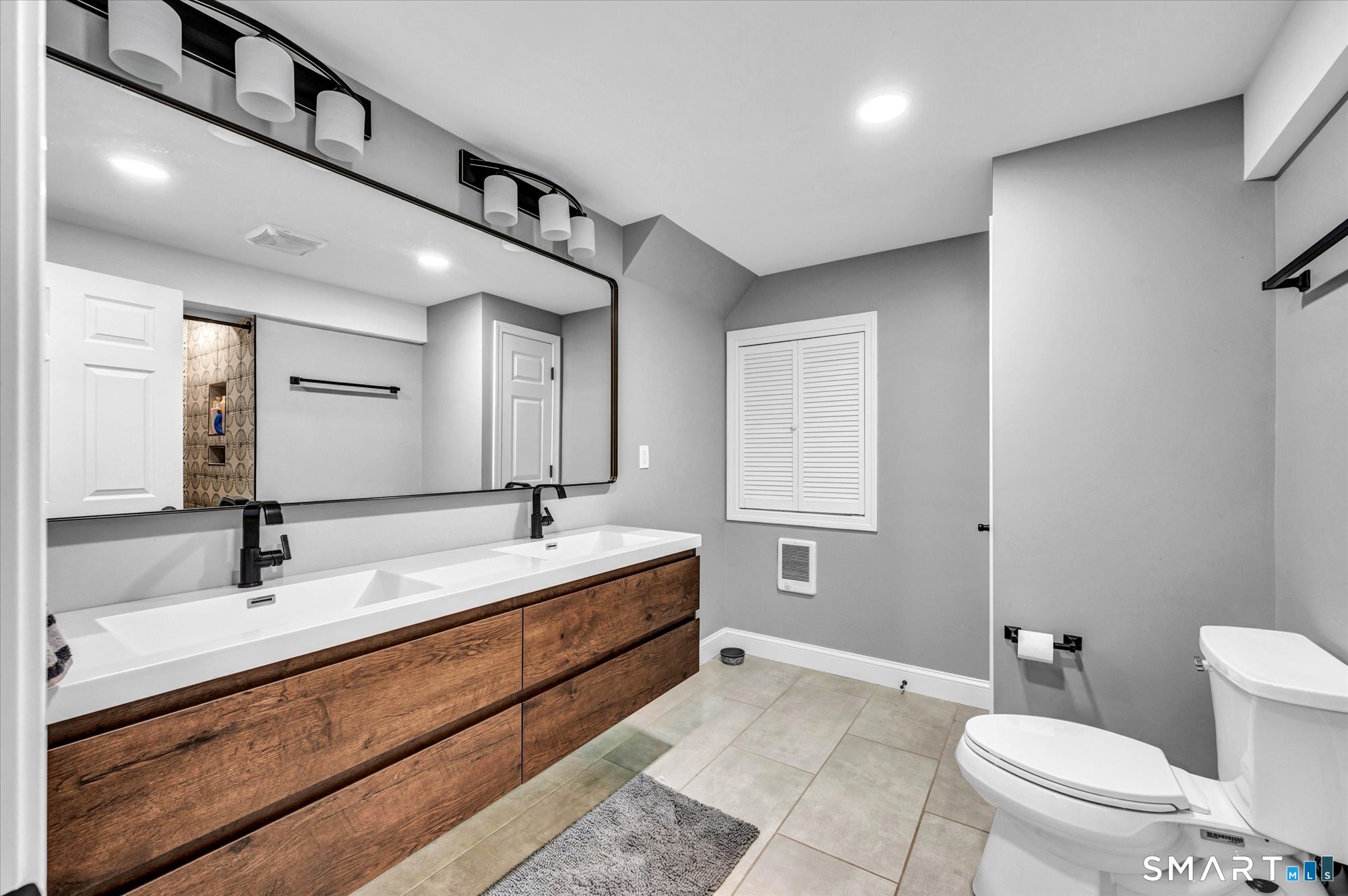 2 Tavistock Cromwell CT 06416