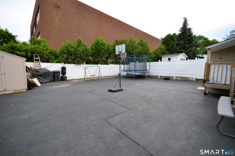 430 Berkeley Road Fairfield CT 06825
