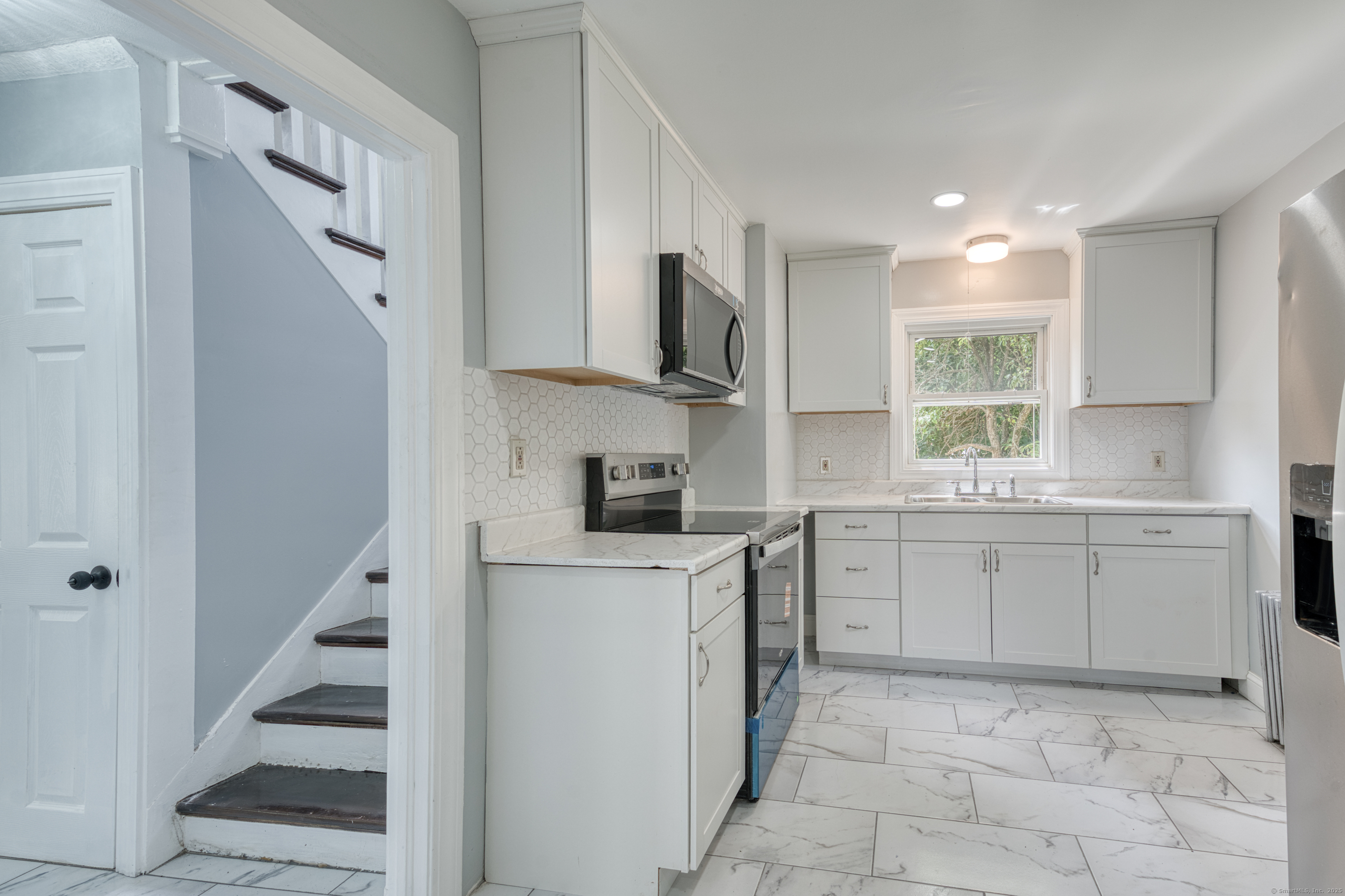 524 Broad Street Bristol CT 06010