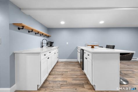 154 Kohary Drive New Haven CT 06515