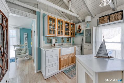 39 Middletown Avenue Old Saybrook CT 06475
