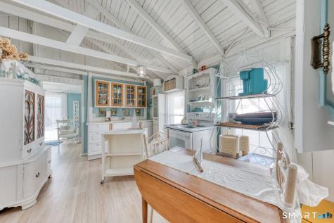 39 Middletown Avenue Old Saybrook CT 06475