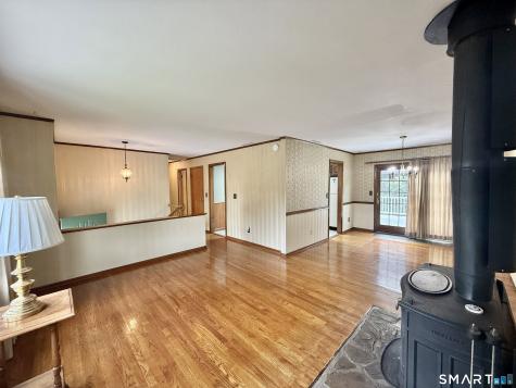 14 Poplar Drive Seymour CT 06483
