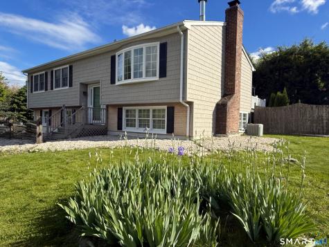 14 Poplar Drive Seymour CT 06483