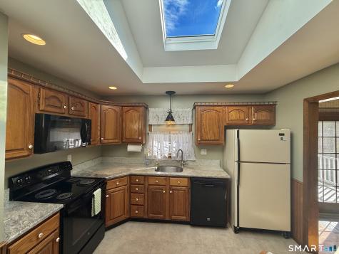 14 Poplar Drive Seymour CT 06483