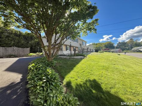14 Poplar Drive Seymour CT 06483