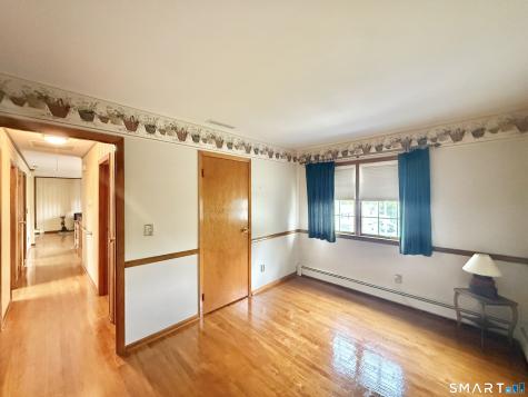 14 Poplar Drive Seymour CT 06483