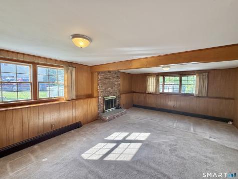 14 Poplar Drive Seymour CT 06483