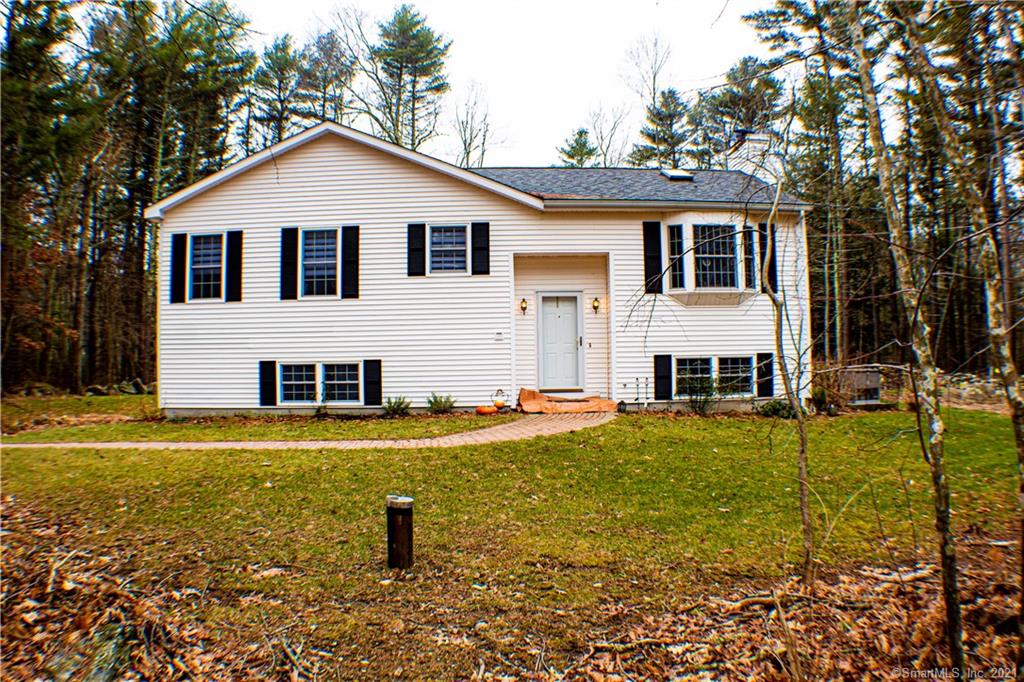 75 Elmwood Hill Road Thompson CT 06277
