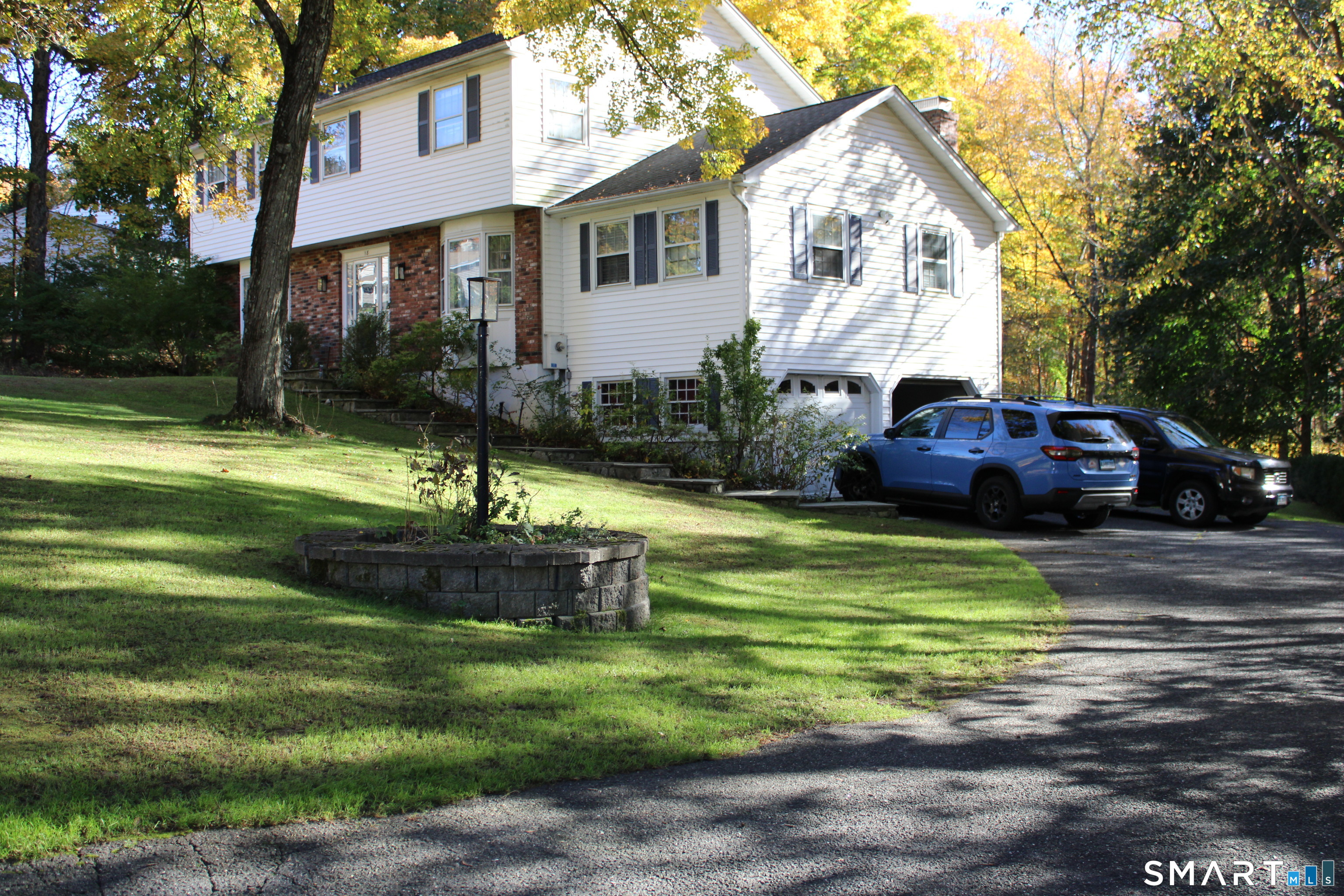 18 Topfield Road Danbury CT 06811