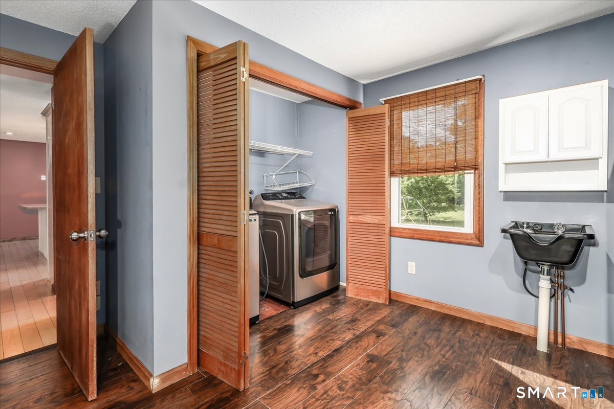 36 High Meadow Lane Enfield CT 06082
