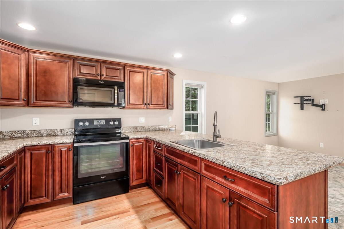 36 High Meadow Lane Enfield CT 06082