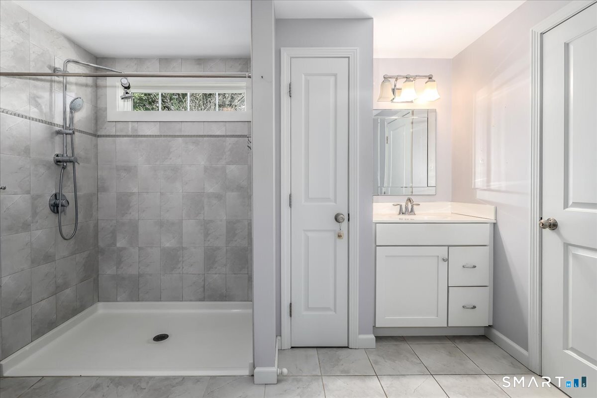 36 High Meadow Lane Enfield CT 06082