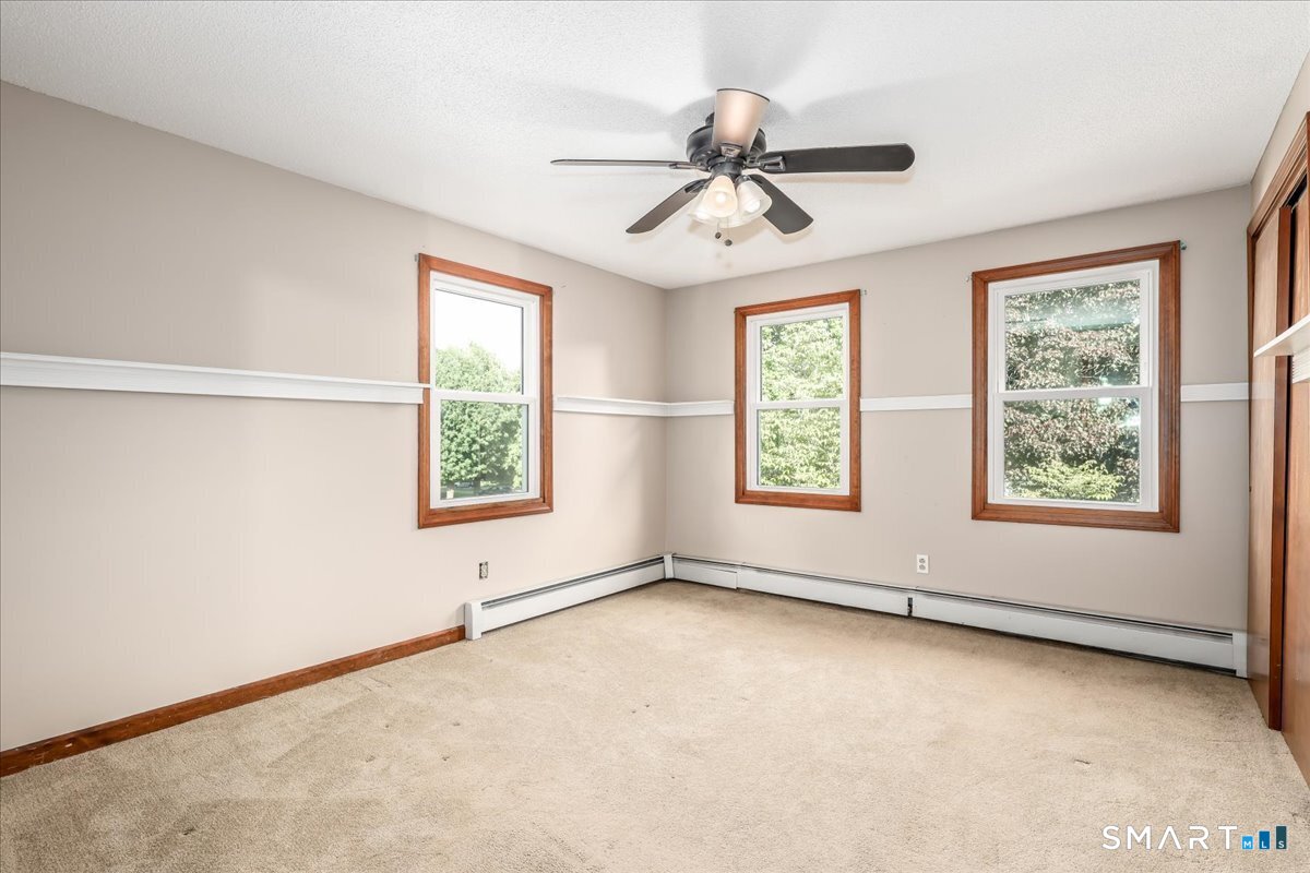 36 High Meadow Lane Enfield CT 06082