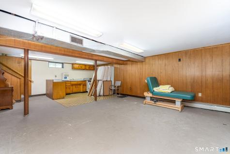 632 Circular Avenue Hamden CT 06514
