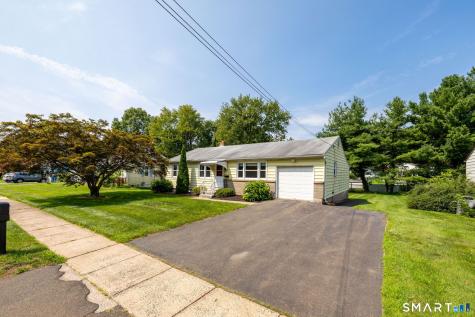 632 Circular Avenue Hamden CT 06514