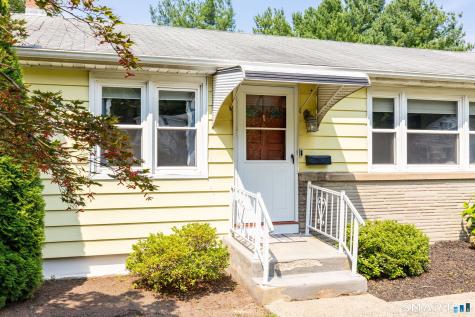 632 Circular Avenue Hamden CT 06514