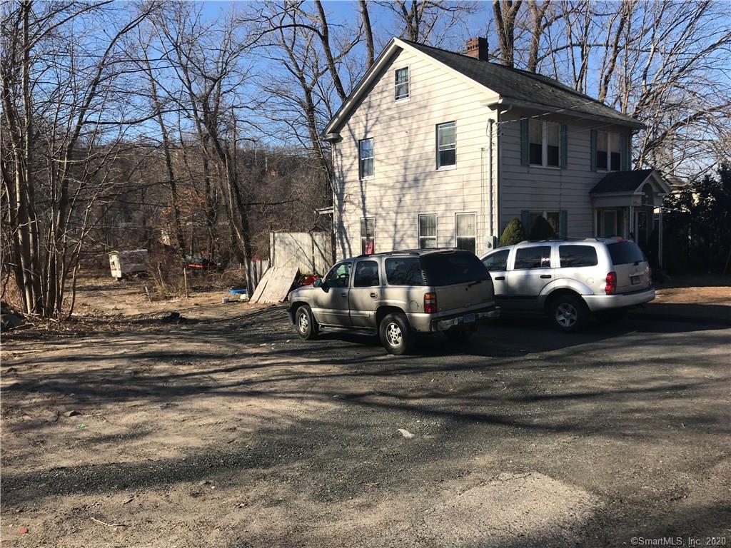 3082 East Main Street Waterbury CT 06705