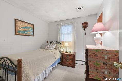 32 Richard Road Ledyard CT 06335