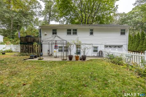 32 Richard Road Ledyard CT 06335